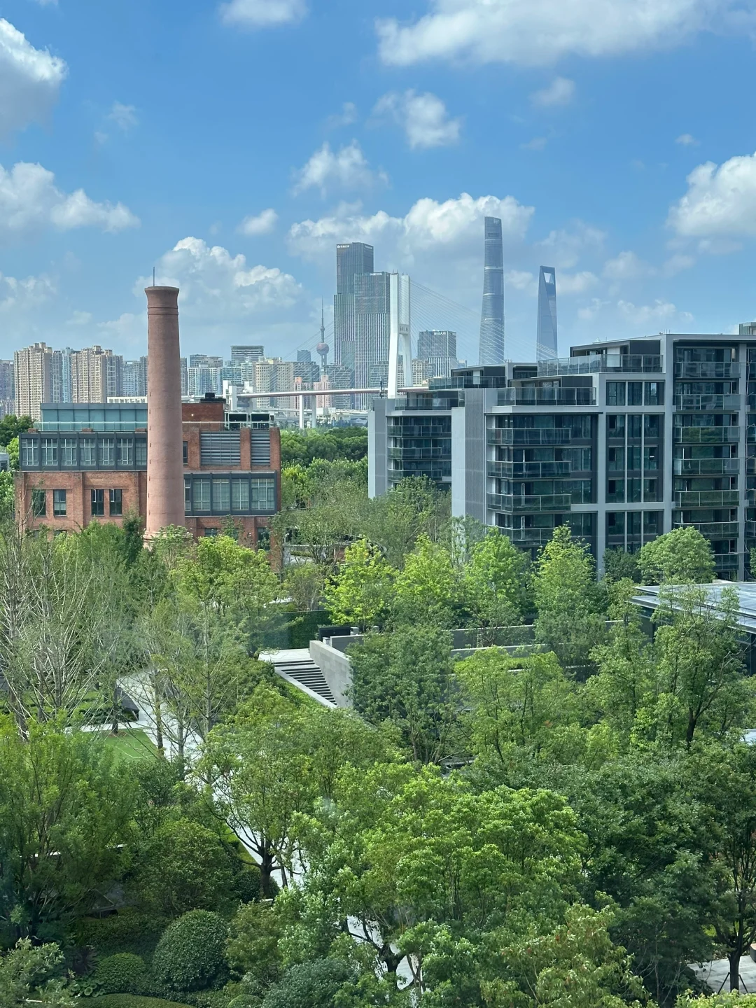 奇怪💁‍♀️为什么豪宅抢着买，普通新房没人理