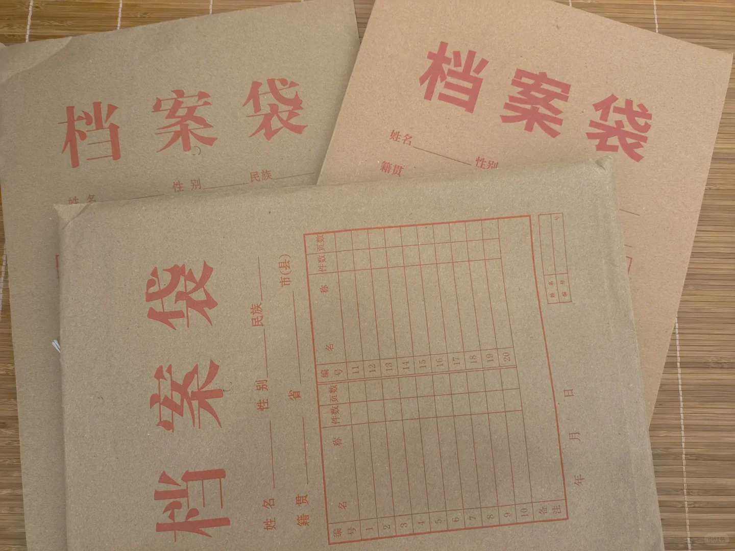 00后已经自购三套深圳小产权收租