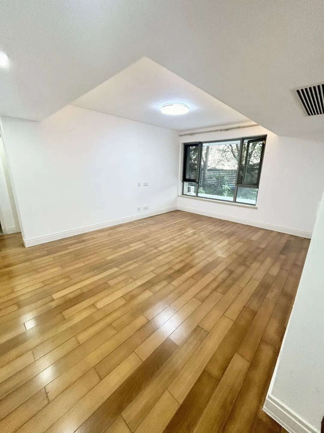 上海徐汇次新房豪宅|预算2300-2400万买房