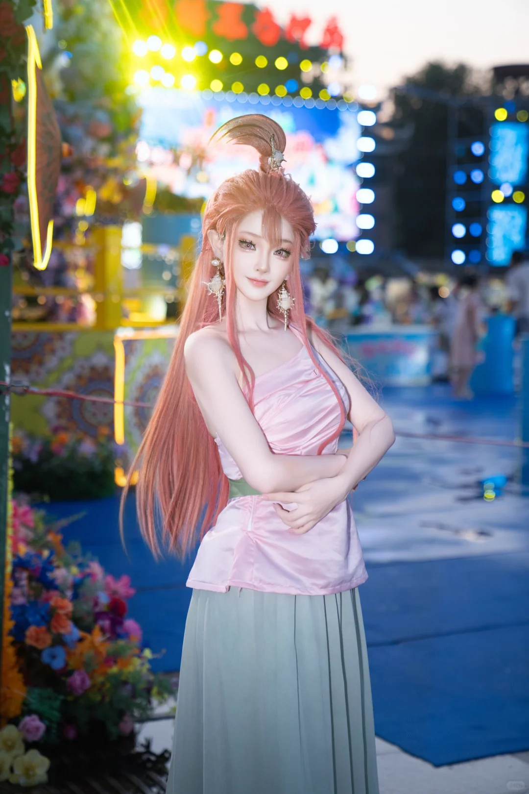 小龙女也上岸来过泼水节咯💧