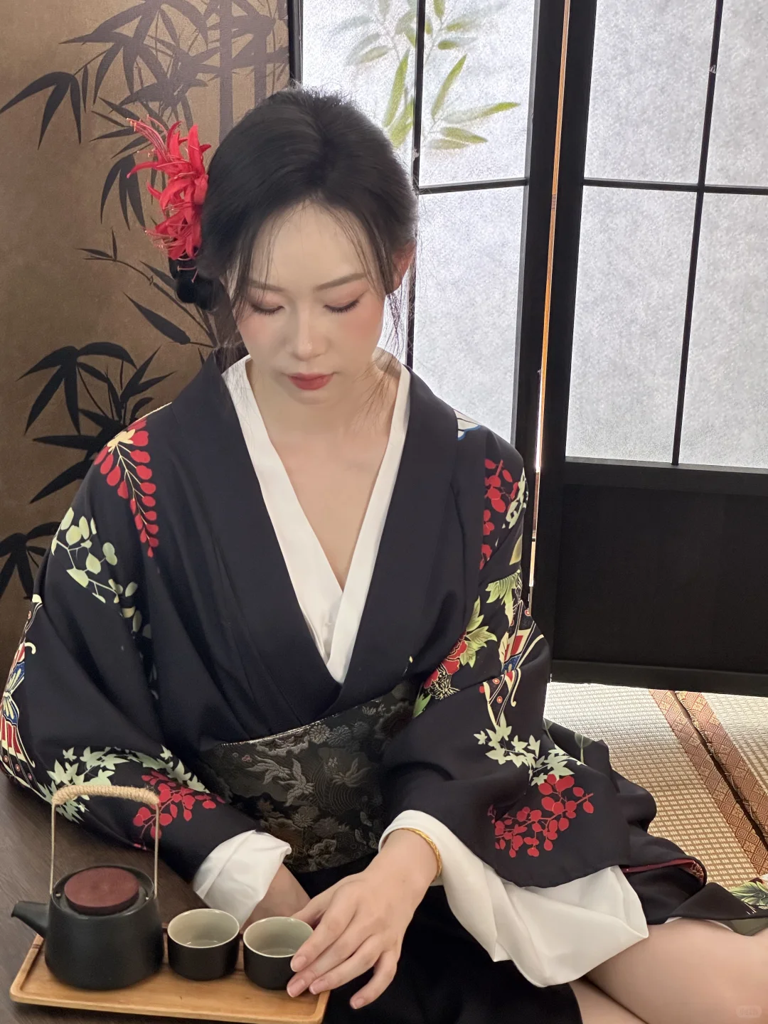 天生的尤物从不欲擒故纵🥀黑道千金写真