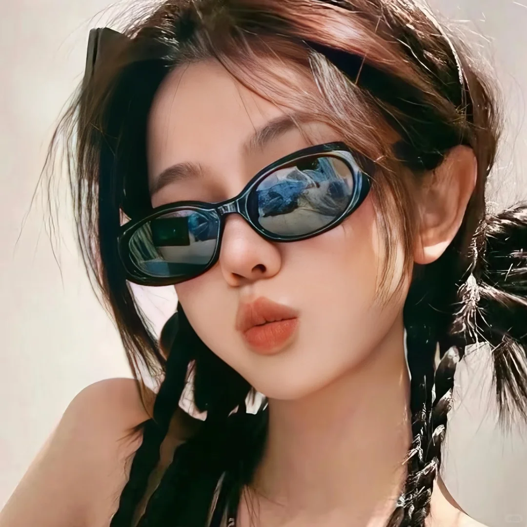 𝓦𝓮𝓒𝓱𝓪𝓽｜明媚俏皮感女头