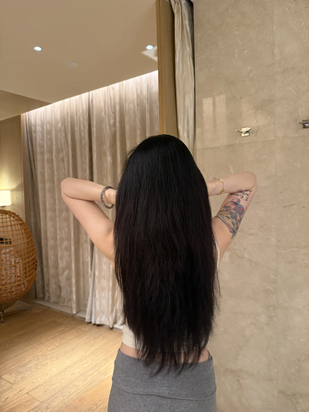 撩发更撩人，老公你也很为我着迷吧😘