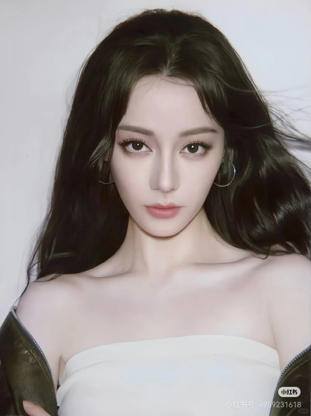 外貌显化第一条，我本来就是大美女