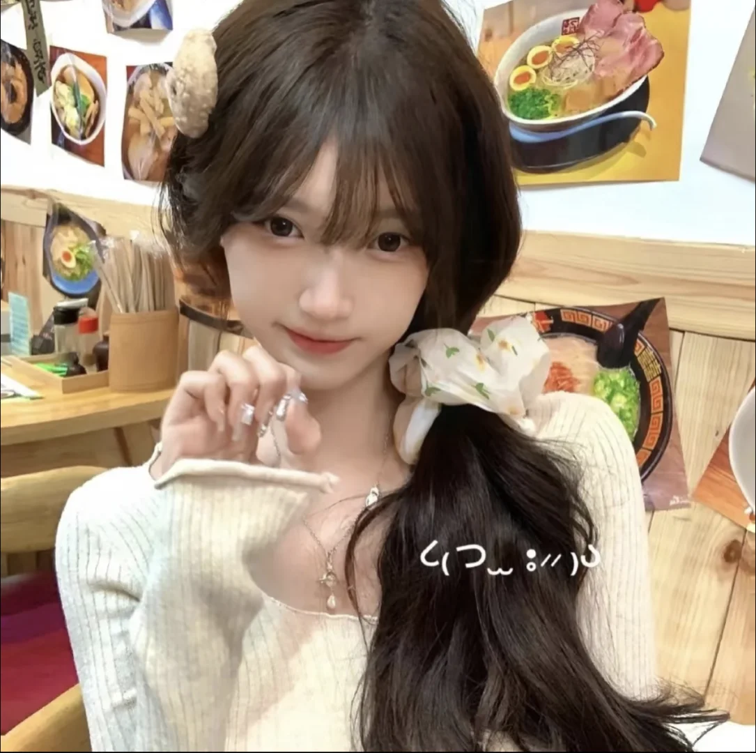 𝙒𝙚𝘾𝙝𝙖𝙩 ||可爱女头
