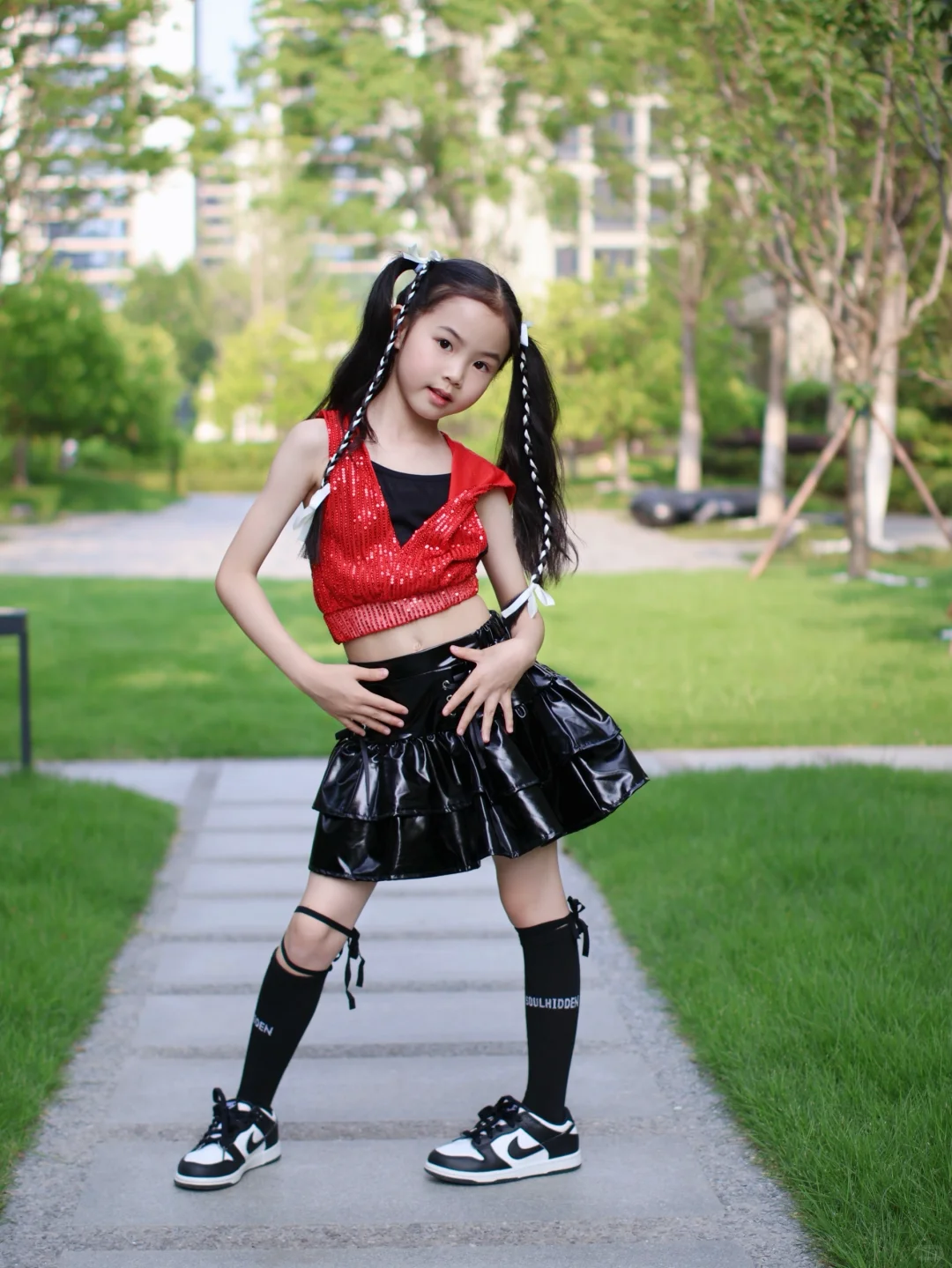 不只是甜妹，她可是有腹肌的街舞美少女🕶️