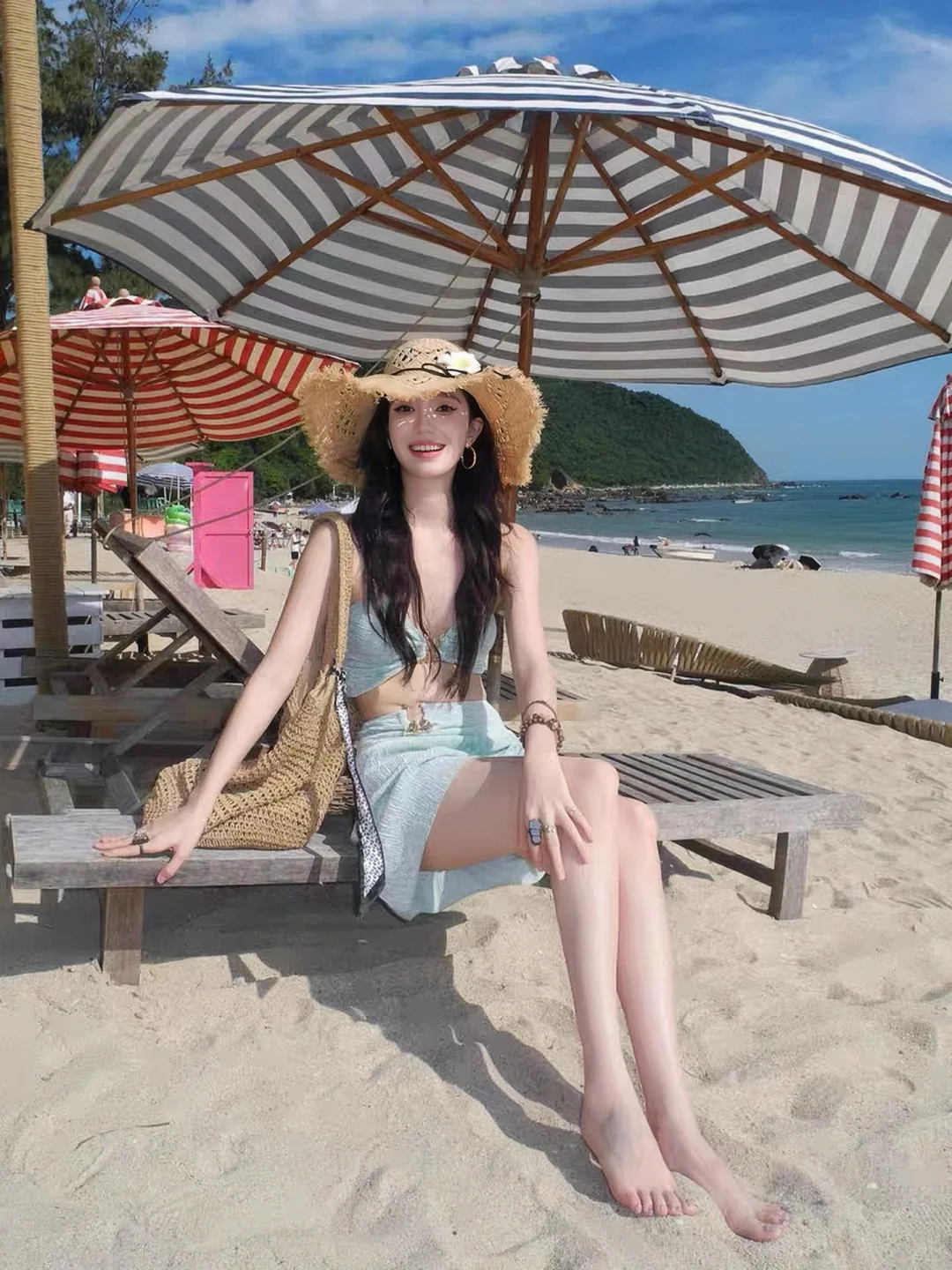 夏日海边穿搭｜氛围感比基尼美疯了