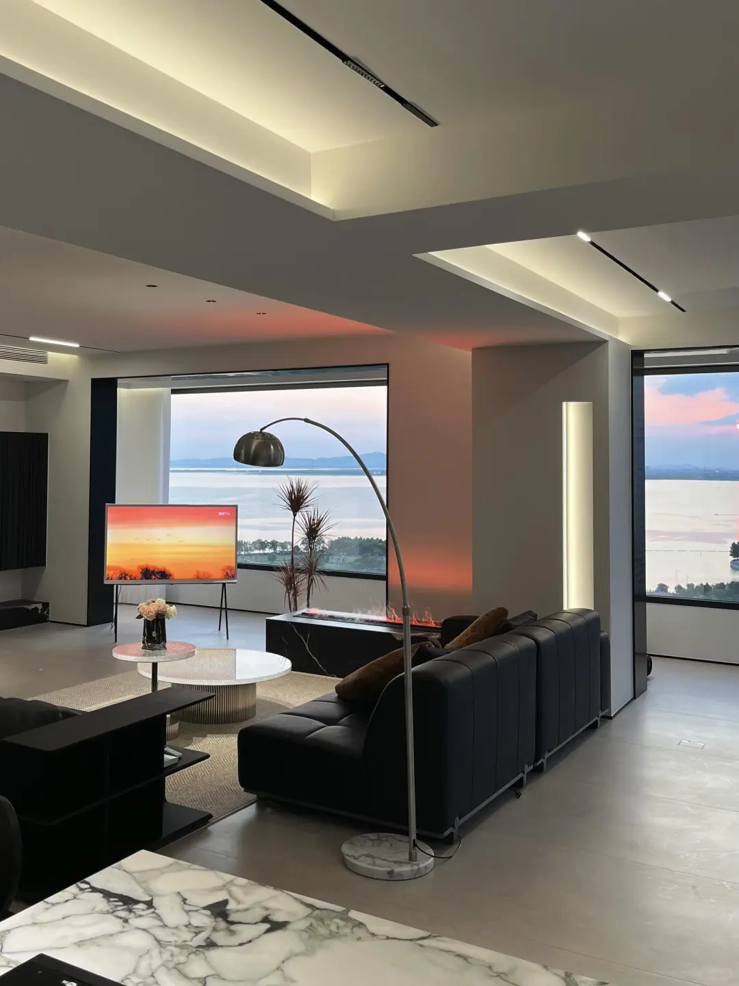 ✨上海房产｜120W拿下110㎡湖景房，美翻了