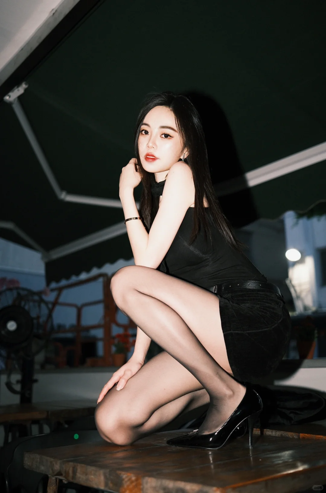 富士➕闪光灯 涂鸦辣妹姿势谁拍谁好看！参数