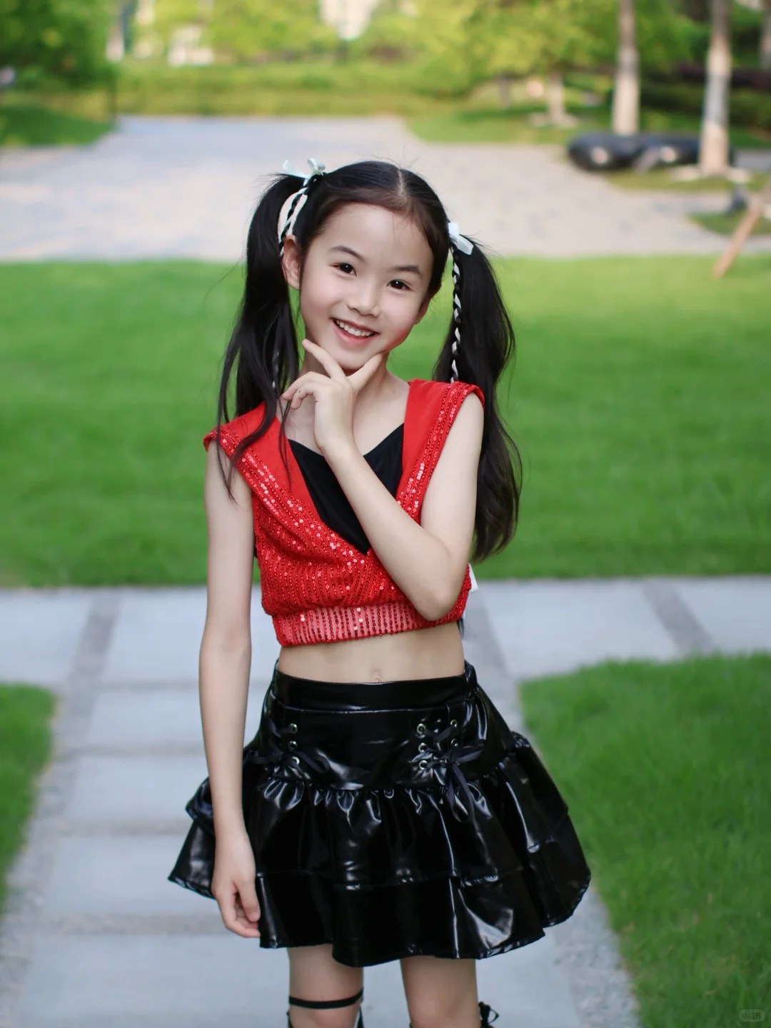 不只是甜妹，她可是有腹肌的街舞美少女🕶️