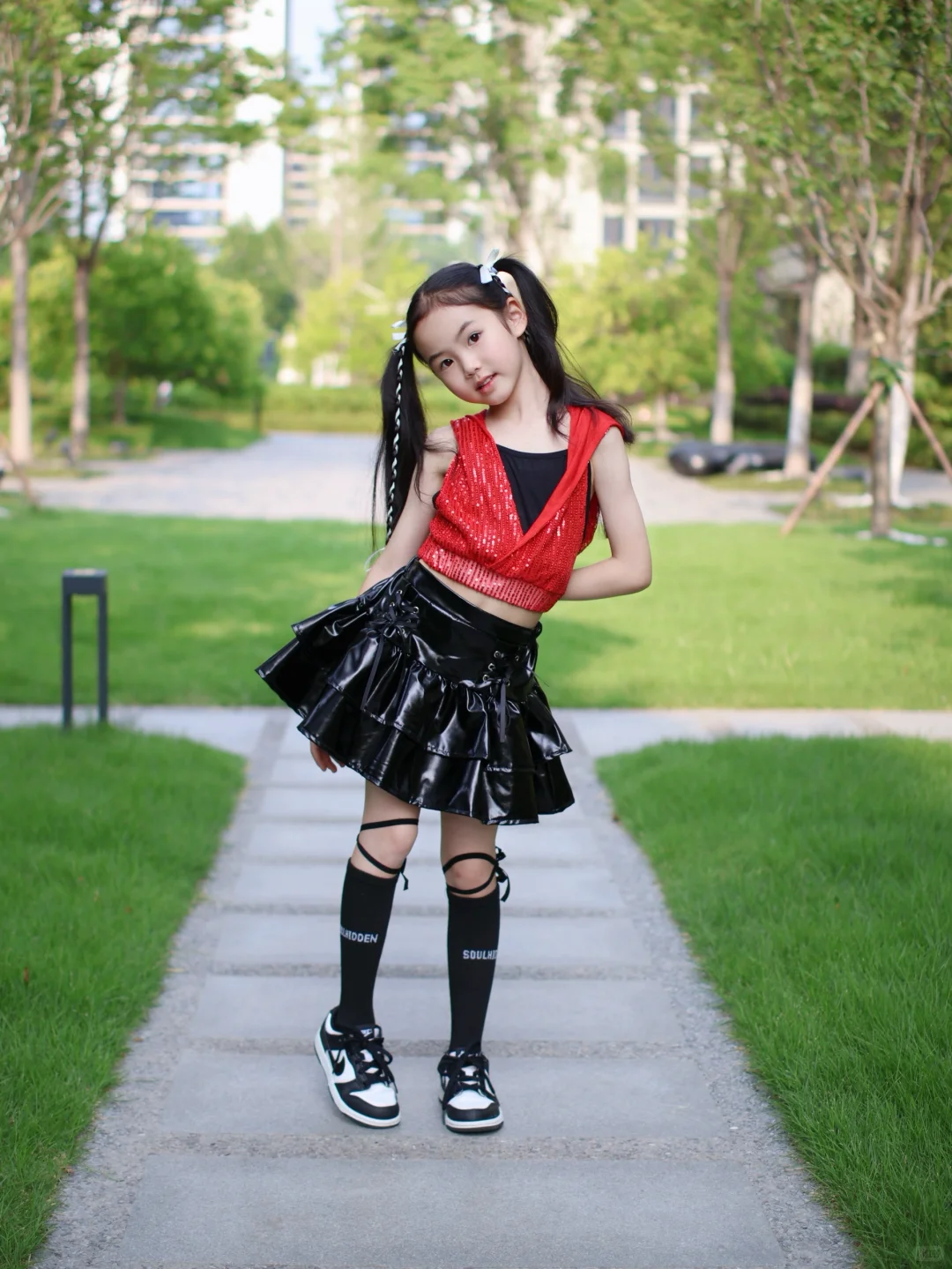 不只是甜妹，她可是有腹肌的街舞美少女🕶️