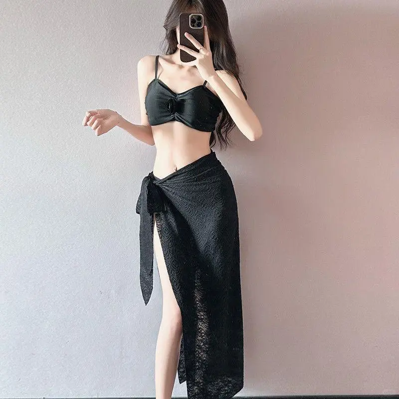 海边度假必备！超火比基尼三件套来啦✨
