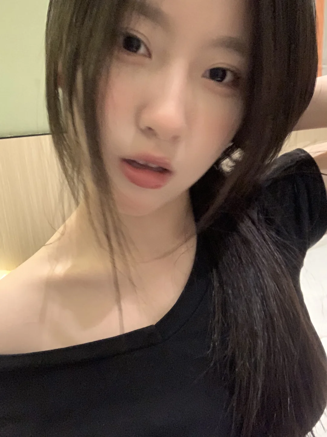 宝宝 你的嘴好软 我可以亲一下吗