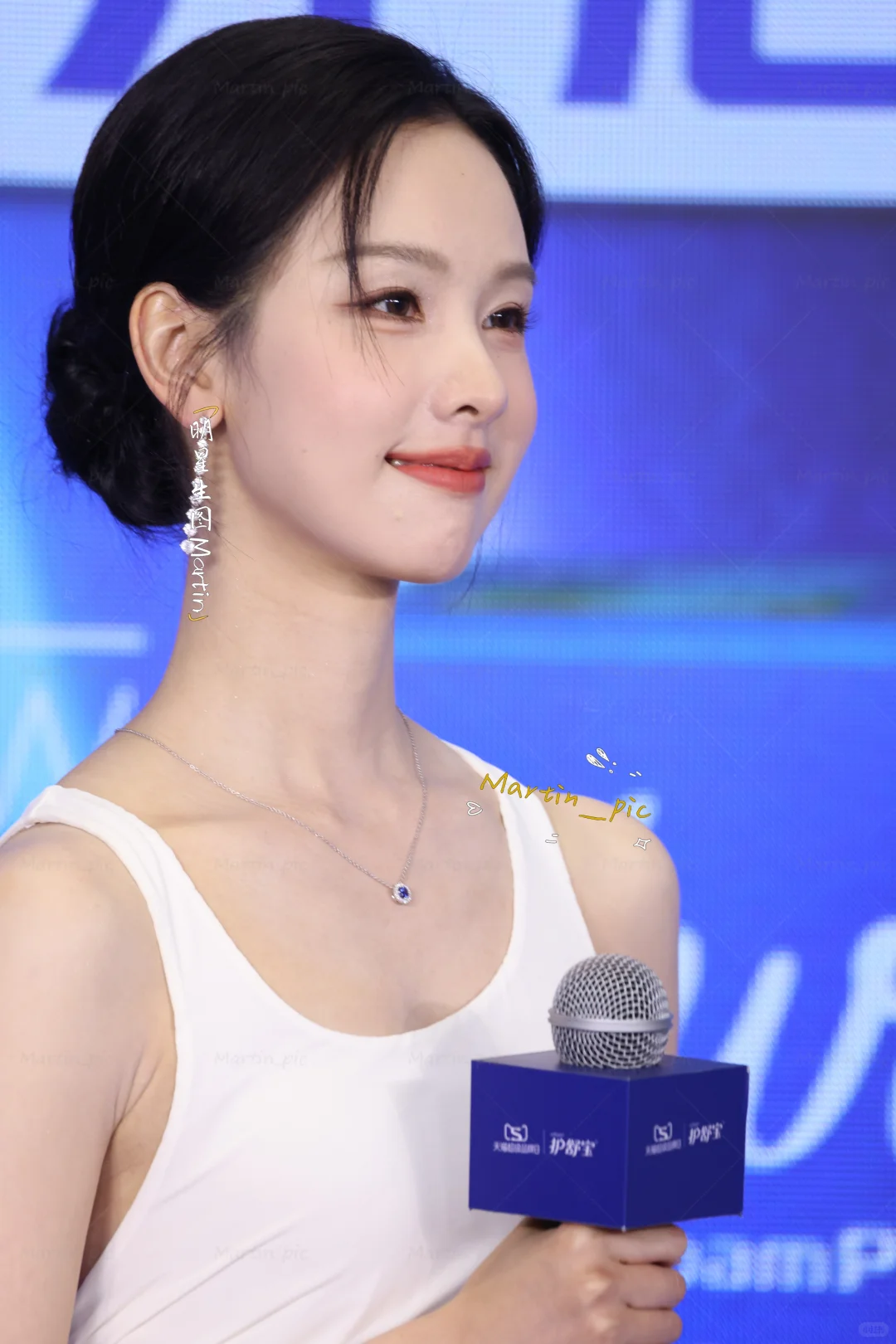 美神降临 陈都灵绝美高清对视还是太权威了
