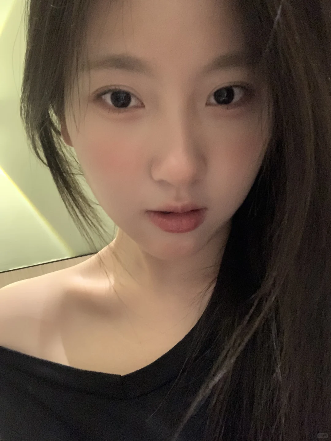 宝宝 你的嘴好软 我可以亲一下吗