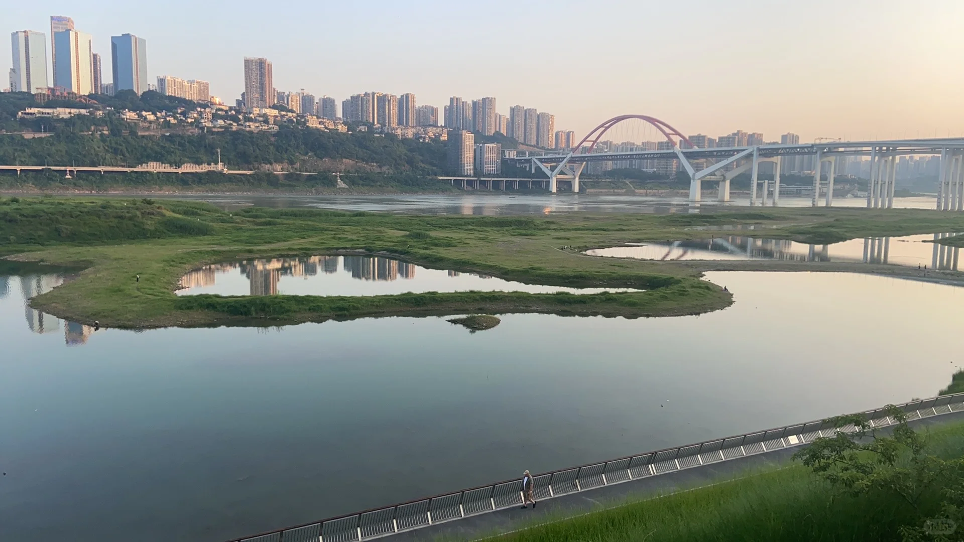 重庆个人求租，一室一厅