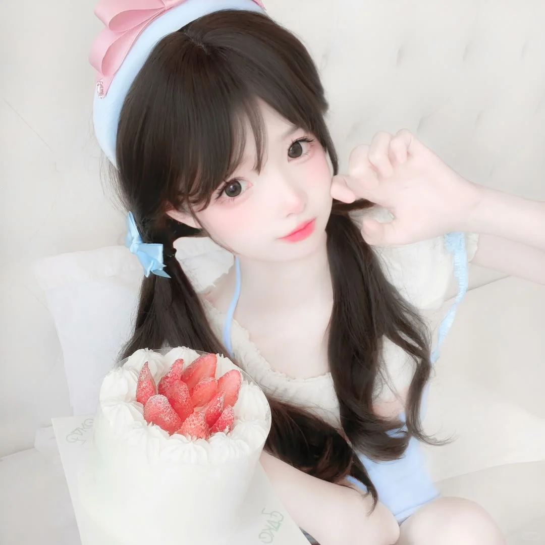甜到爆炸的蛋糕女孩🐰🎂
