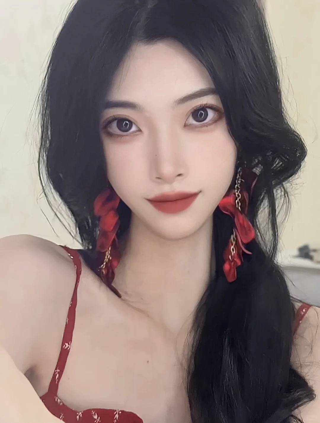 她说你任何为人称道的美丽🌹