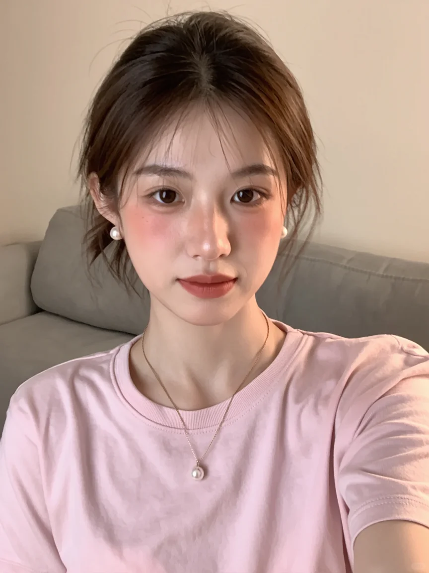 41多岁了，还是喜欢淡淡的素颜