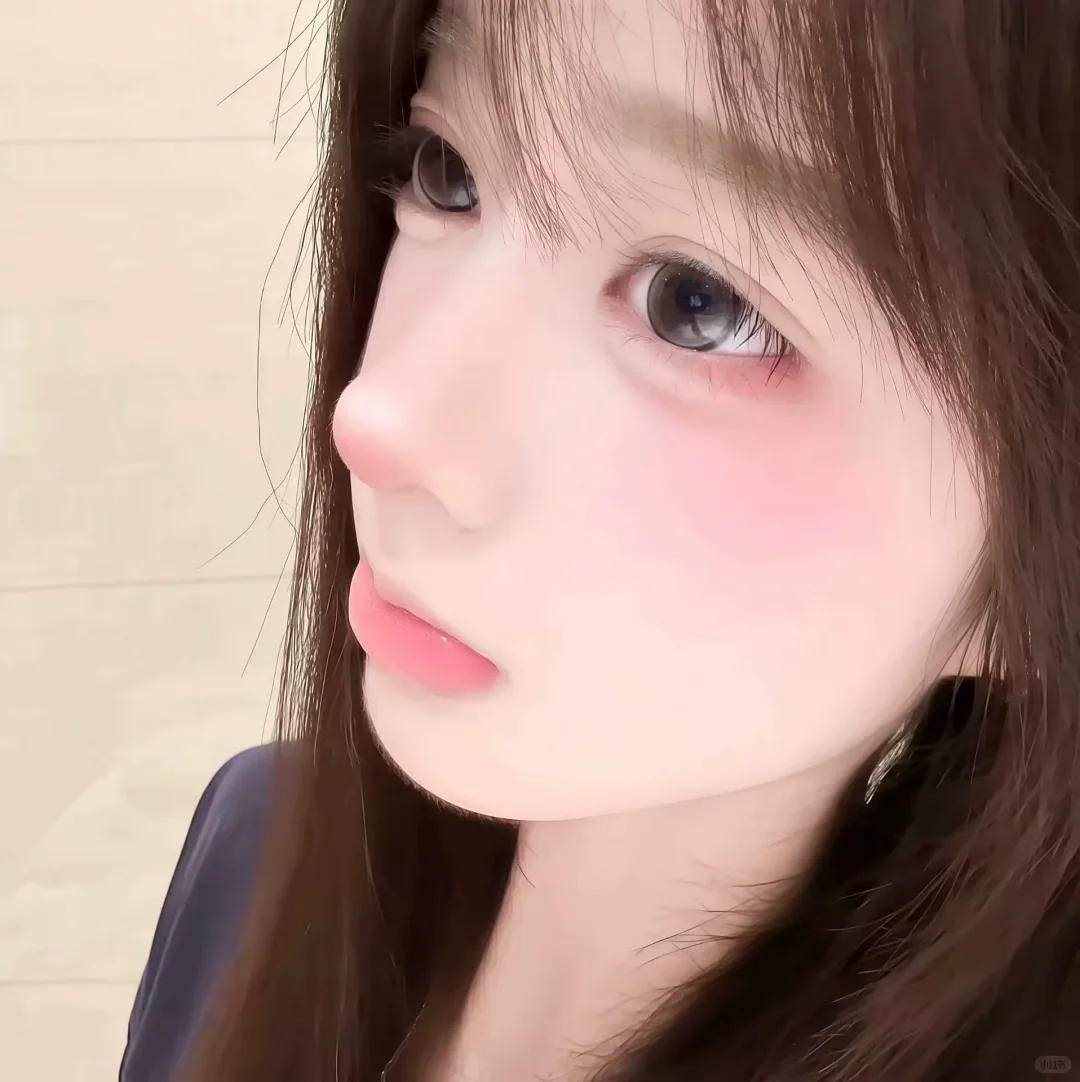 𝑾𝒆𝑪𝒉𝒂𝒕｜纯欲风女頭分享