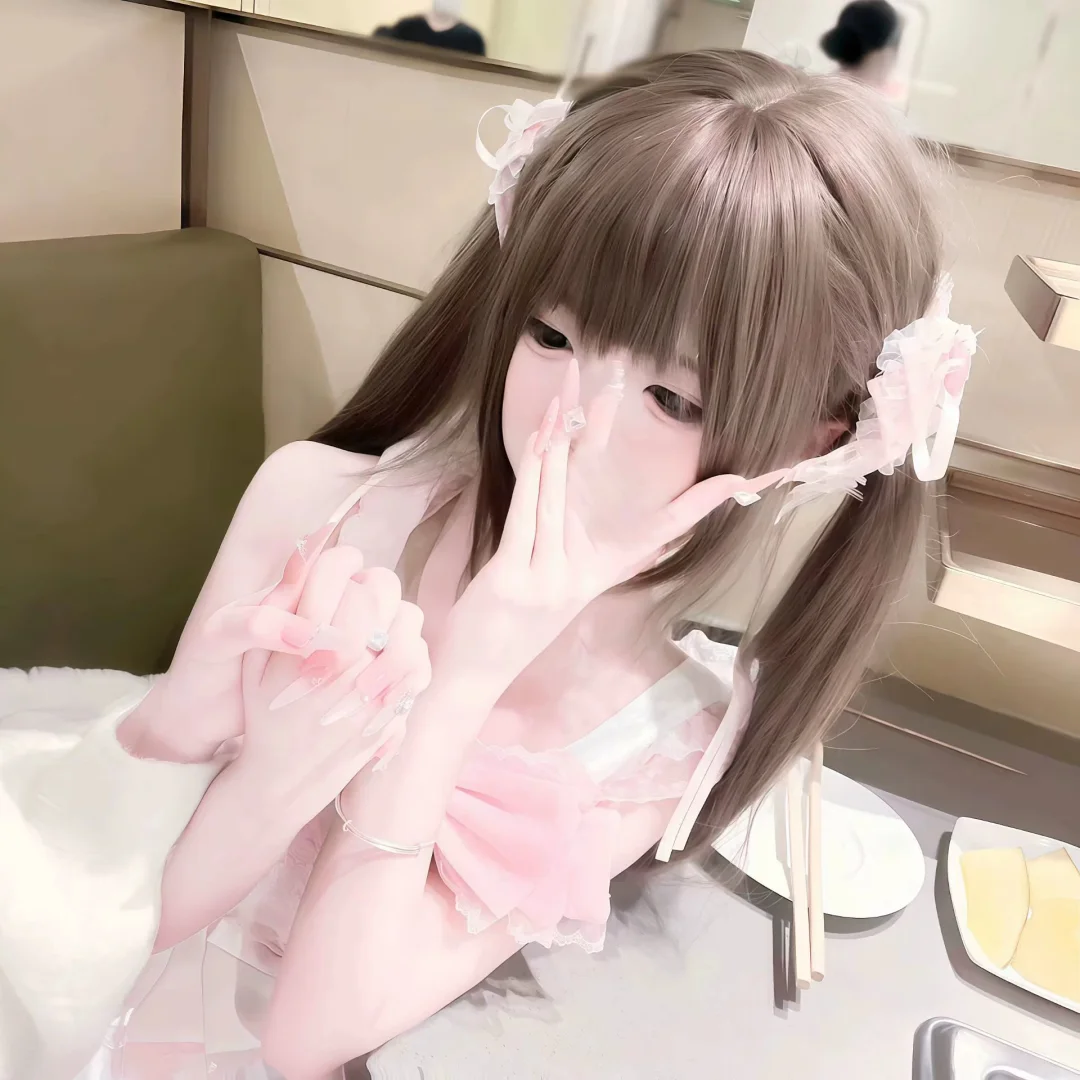 WeChat少萝女头/ 珍惜我 求你噜˃˄˂̥