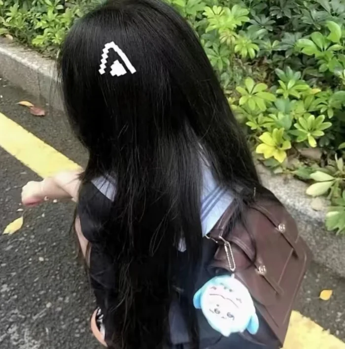 WeChat女头+today文案