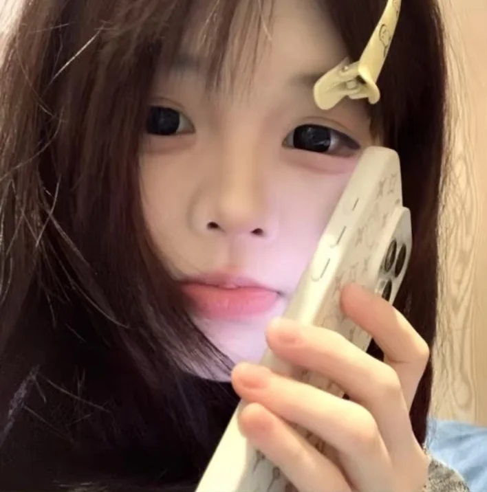 WeChat女头+today文案
