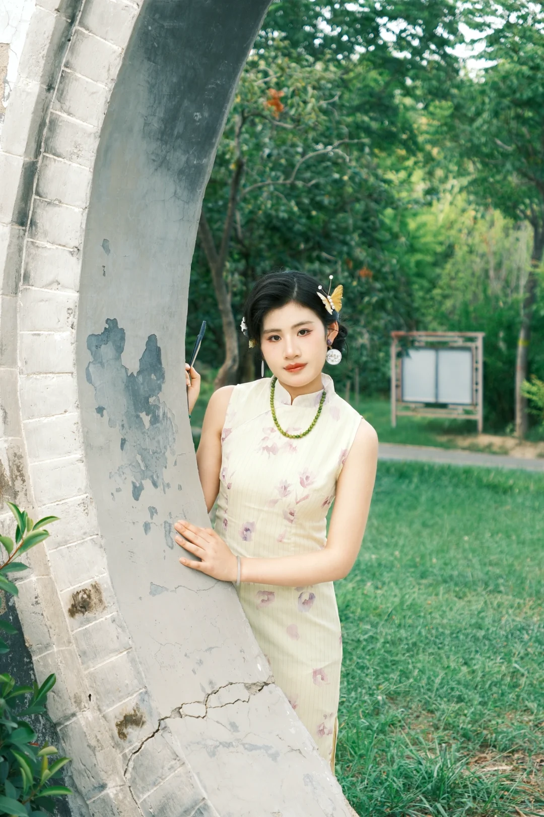 旗袍｜旗袍的美是无法用语言形容的