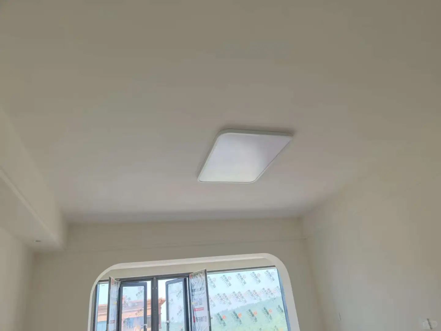 雷士未来光