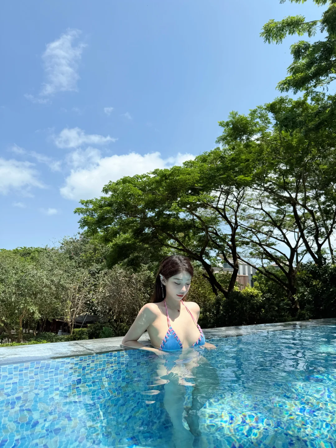 👙三十块的泳衣真的绝了，太出片了