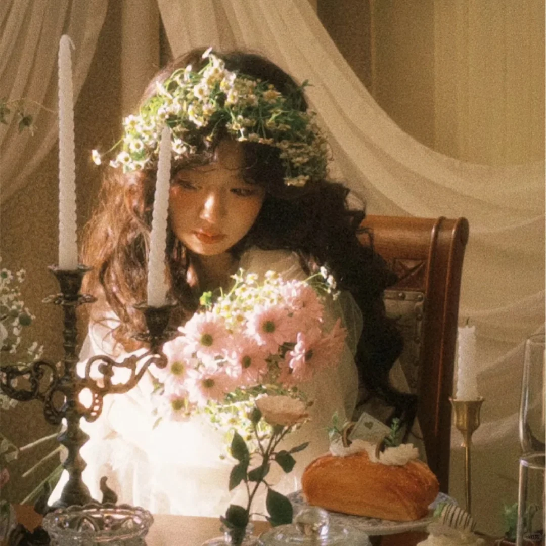 𝙒𝙚𝘾𝙝𝙖𝙩女头//油画女