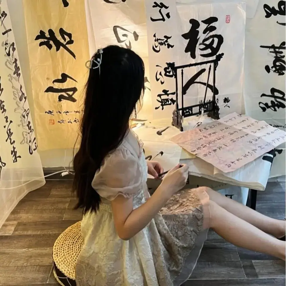 新中式旗袍真人头像