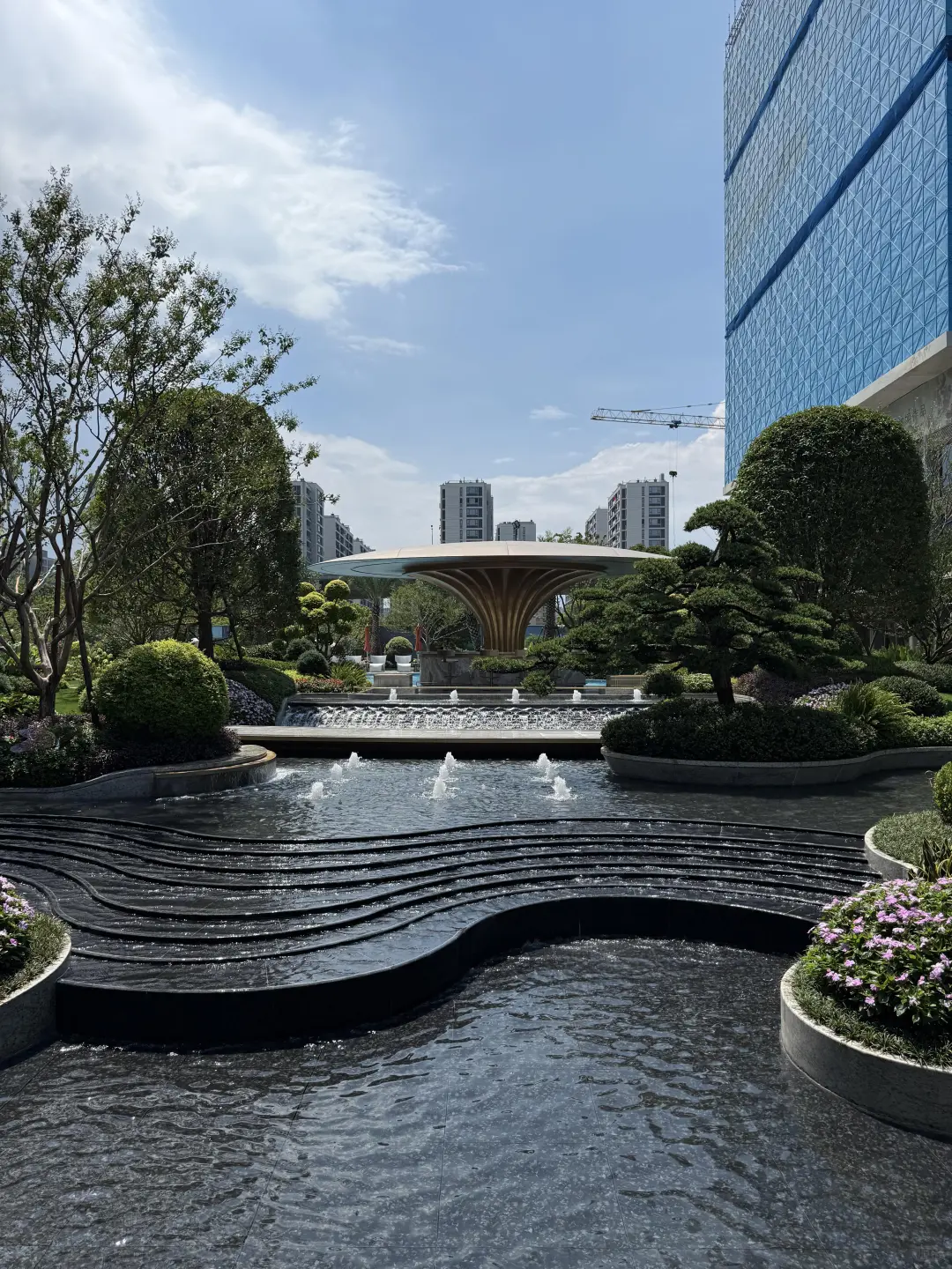 杭州买房｜拱墅区一梯一户丨108平240万！