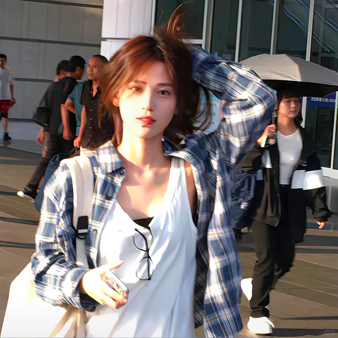 WeChat/明媚女头