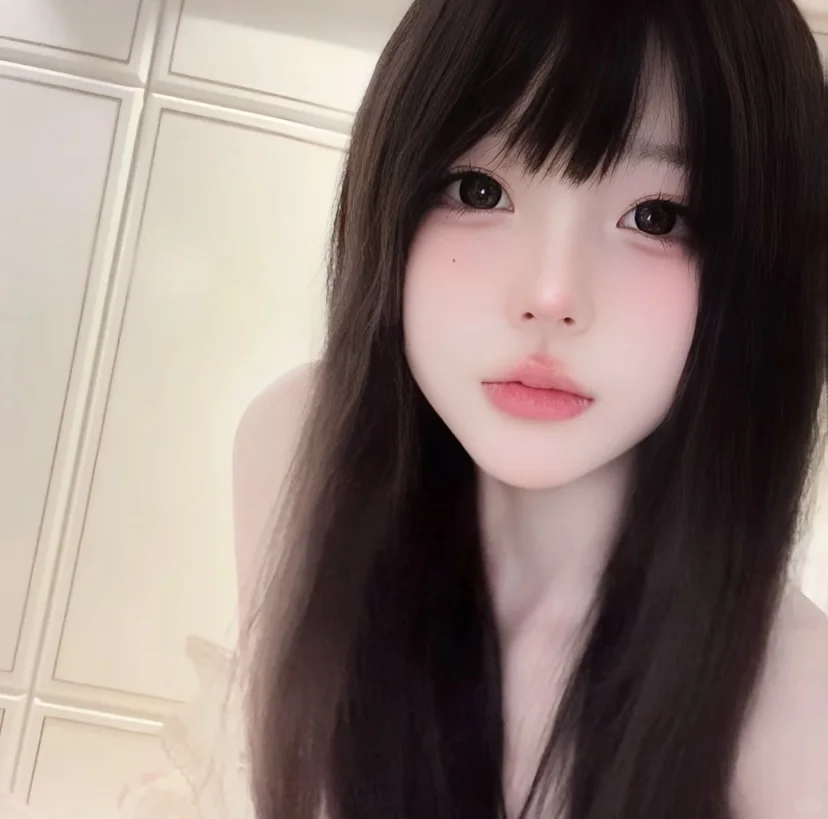 𝑾𝒆𝑪𝒉𝒂𝒕｜纯欲风女頭分享