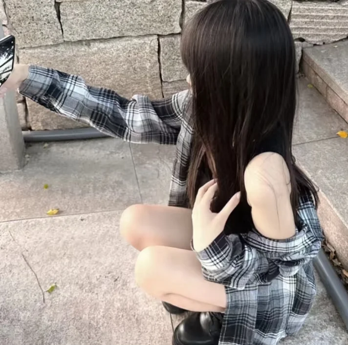 WeChat女头+today文案