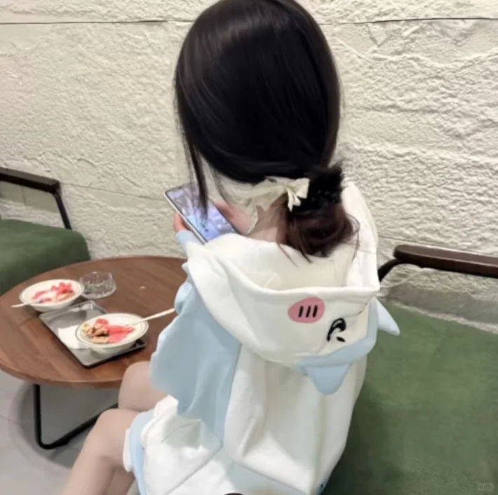 WeChat女头+today文案