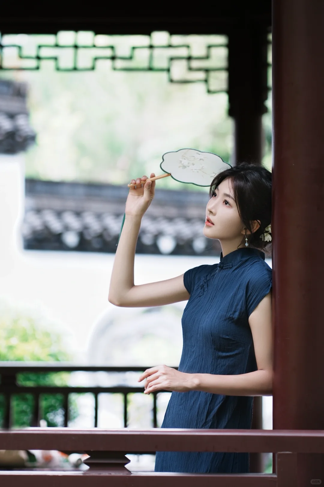 普通女生也能学会的旗袍拍照姿势get到啦！