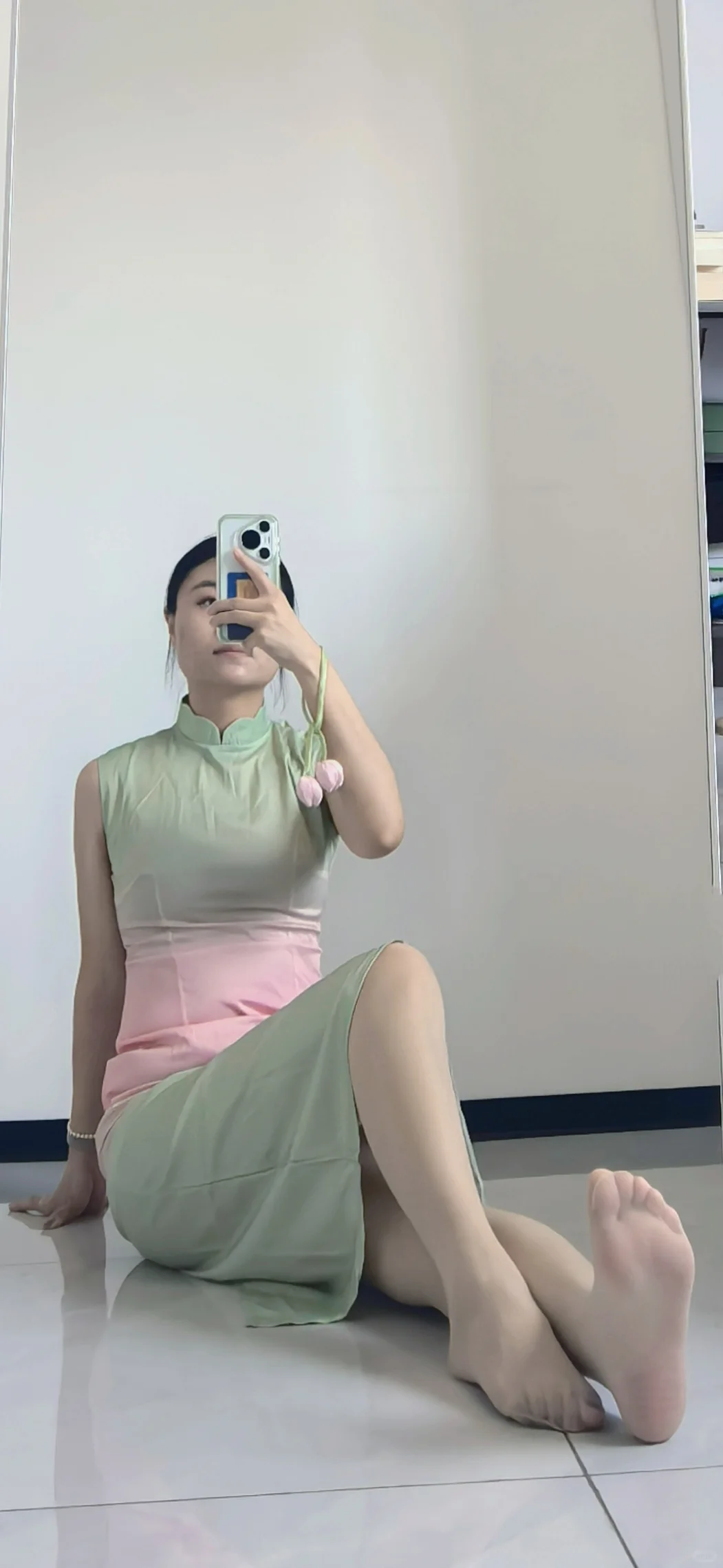 来不及熨烫，直接上身试的渐变旗袍~