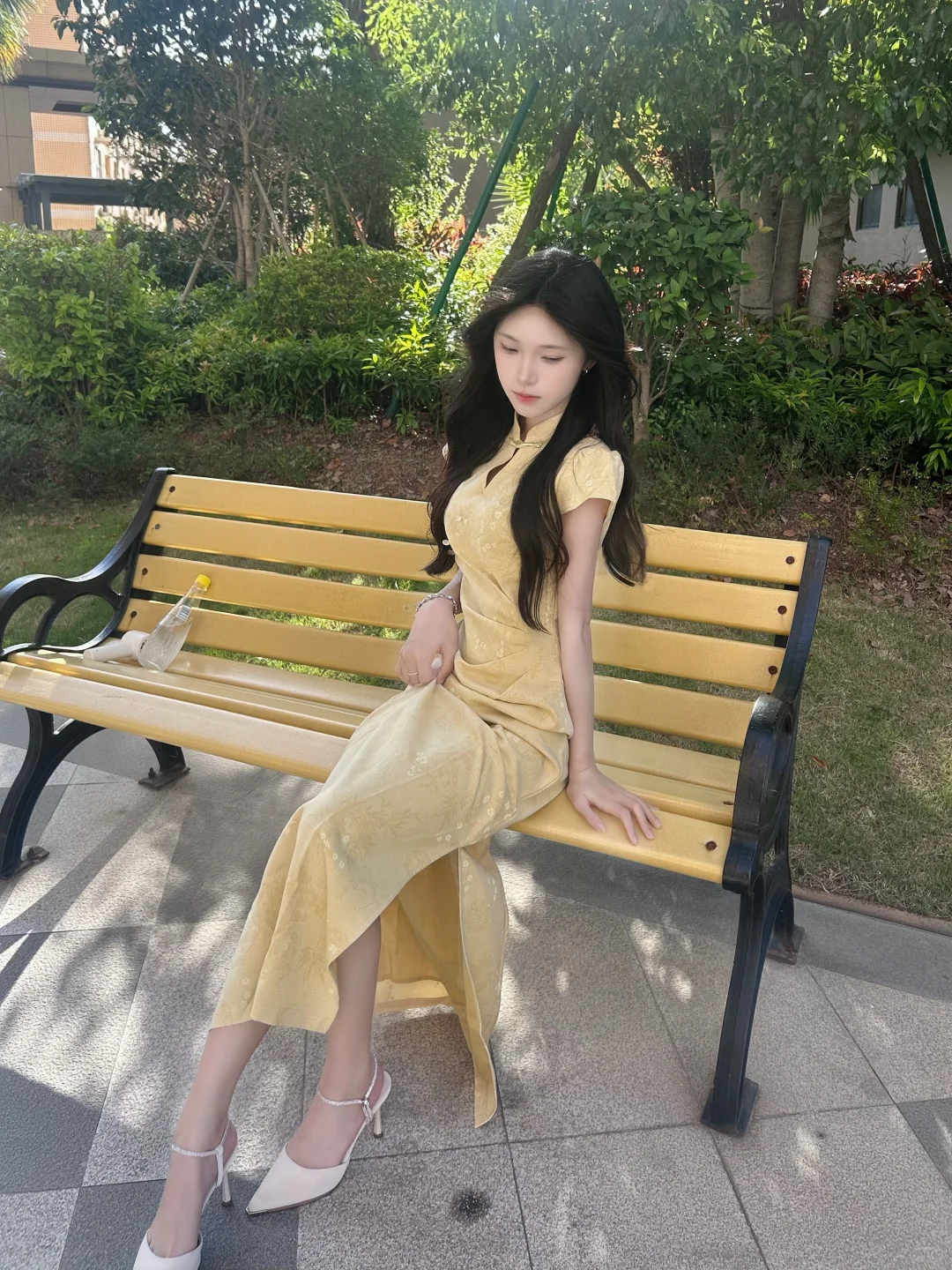 灿如春花 皎如秋月
