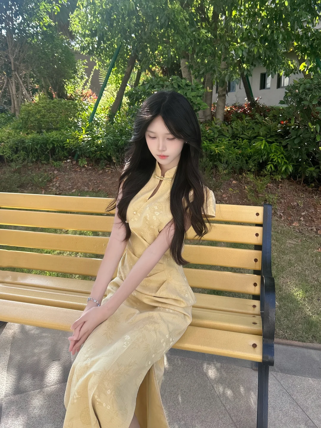 灿如春花 皎如秋月