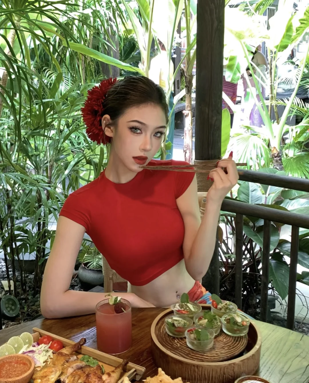 超绝明艳美女
