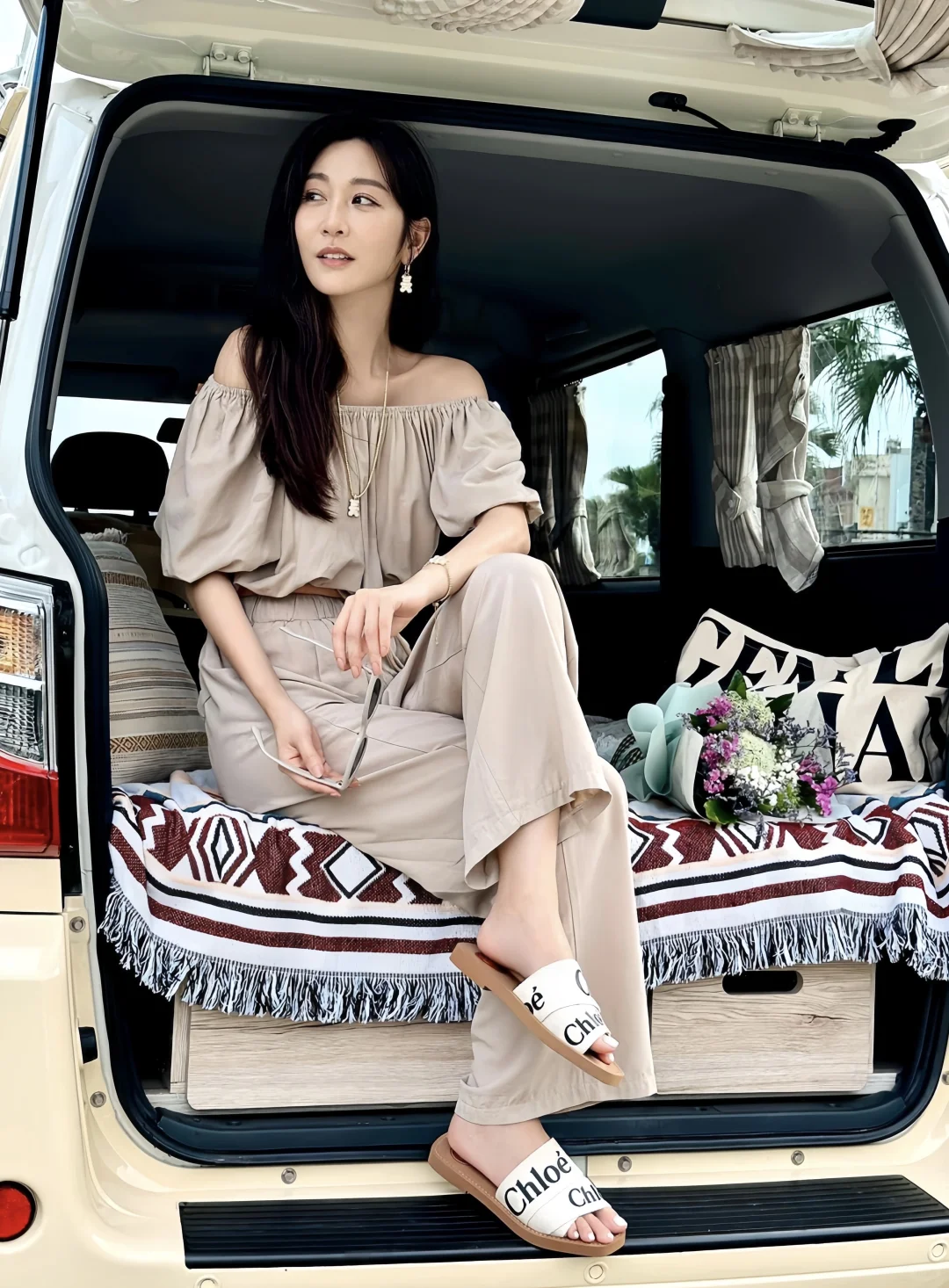 曾莞婷｜妩媚得很自信 💋