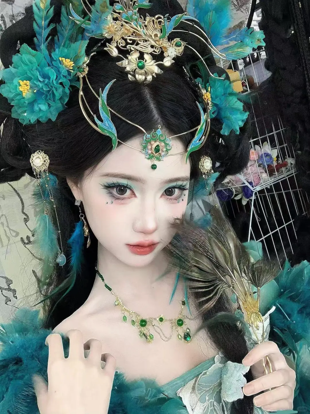 杭州妆造|破碎感拉满的妖艳蓝孔雀