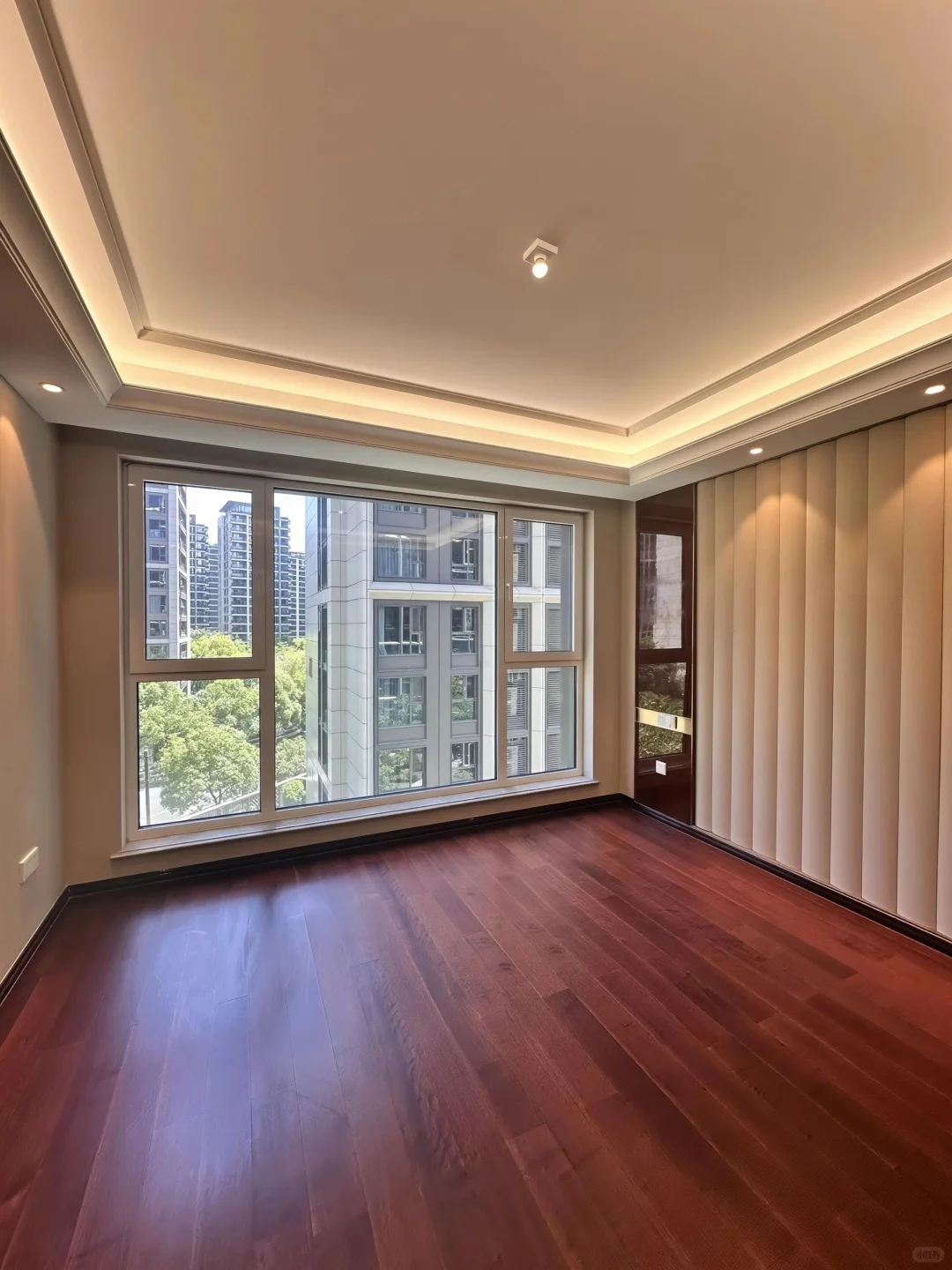 个人出 2.5环143㎡精装洋房套四245W 原305W