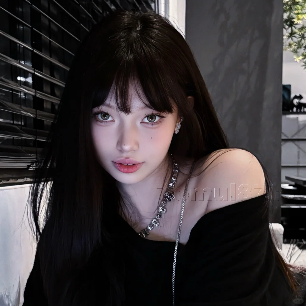 𝑾𝒆𝑪𝒉𝒂𝒕 ｜御姐女頭