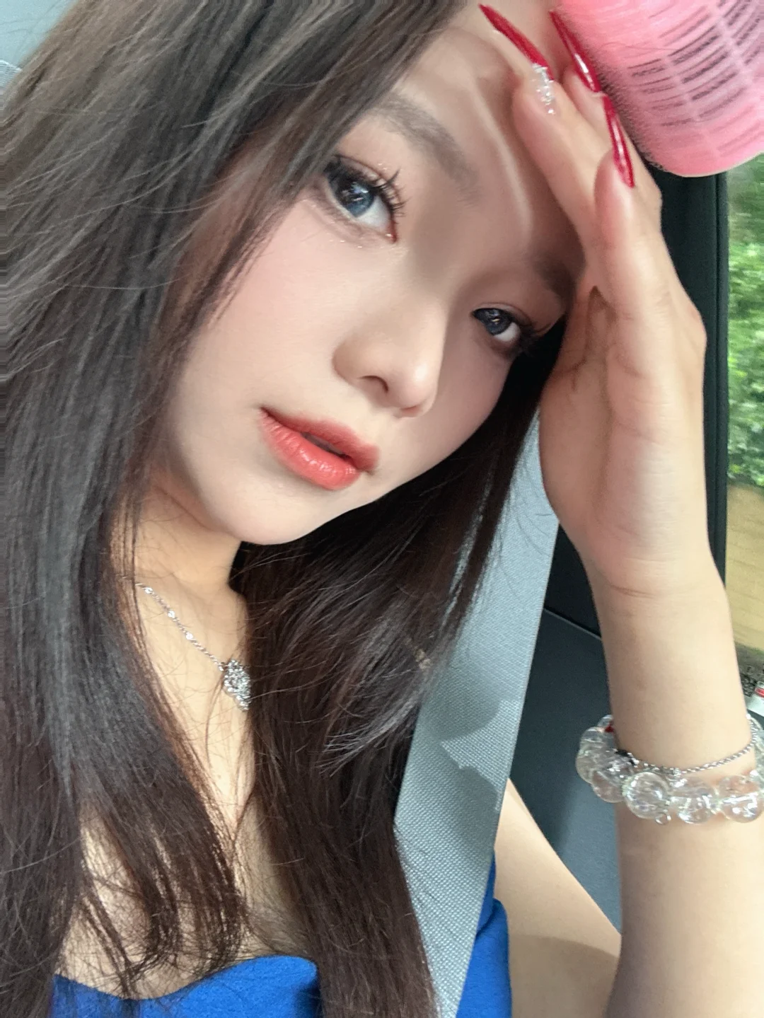 你眼睛在看哪里