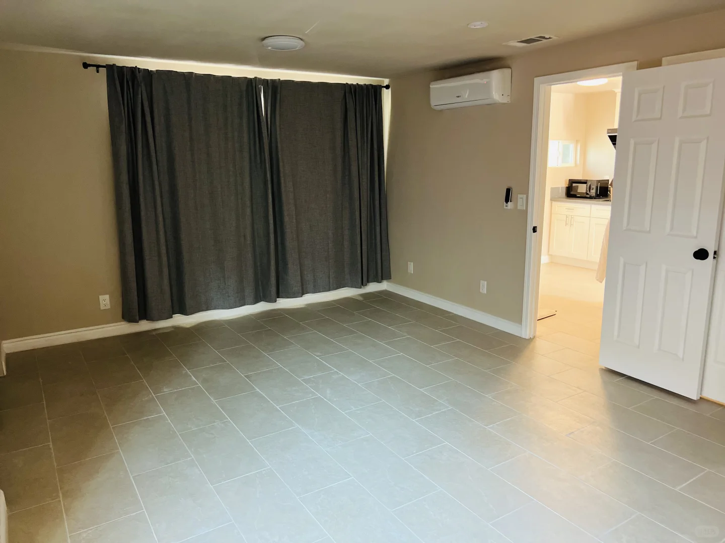 🏠 WEST COVINA 新房出租