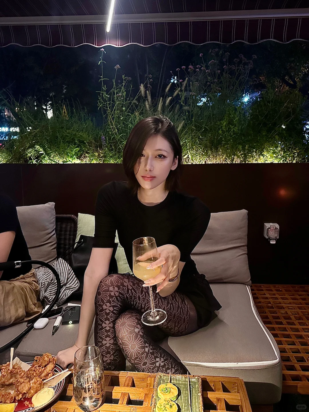 我依旧性感迷人可爱娇俏