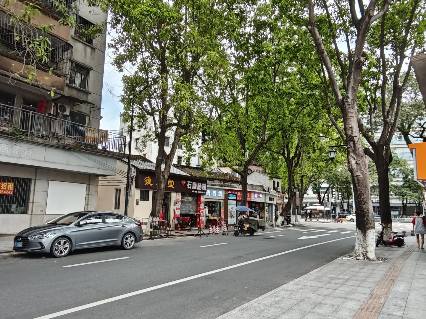 中山市人民医院旁餐饮街商铺直租